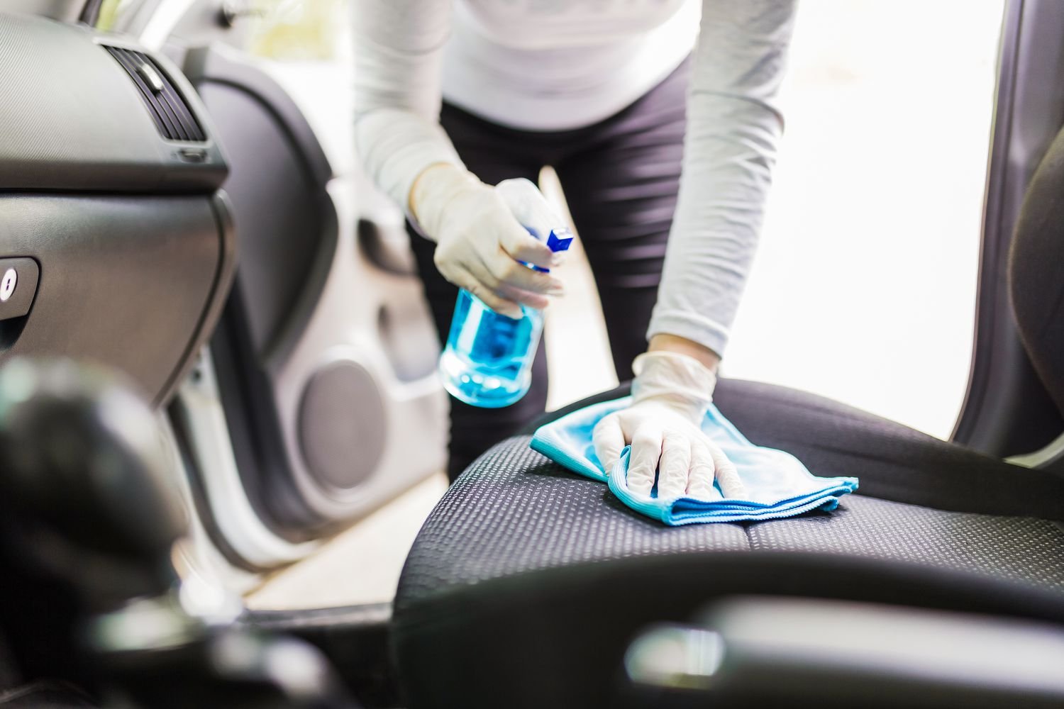 Top Tips for Maintaining a Spotless Interior
